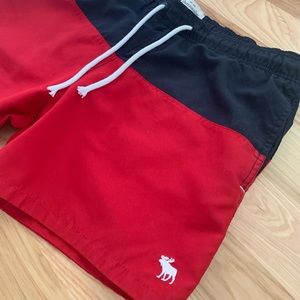 Abercrombie and Fitch men swim trunks size M